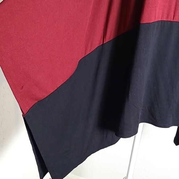 Cut the Frills Maroon & Black Two-Tone Poncho Top, OS - Picture 6 of 9